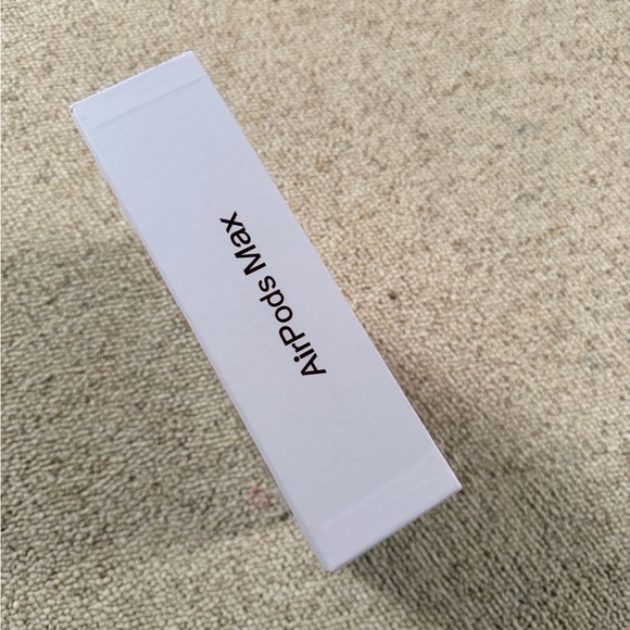 Apple AirPod Max - Picture 2 of 6